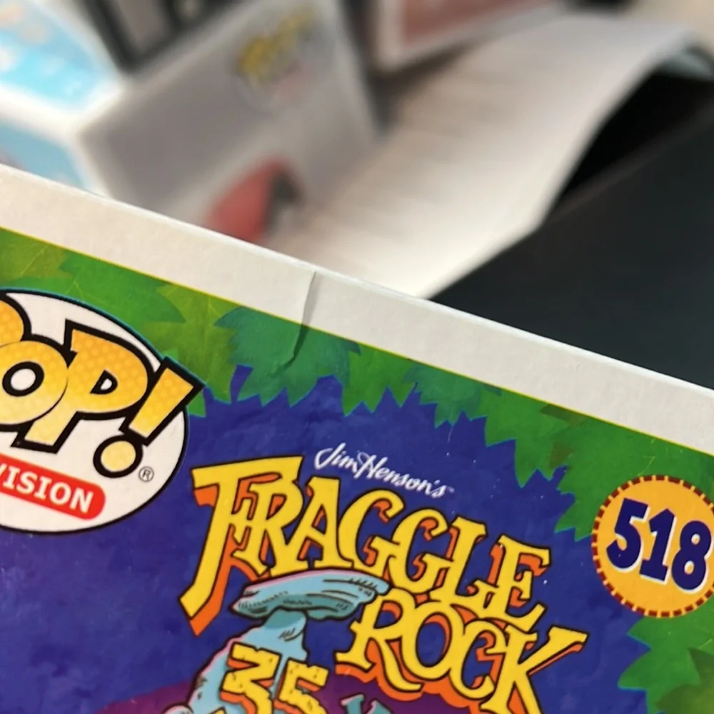 Funko Pop Fraggle Rock Gobo with Doozer 518 in Pop Protector - Picture 9 of 9